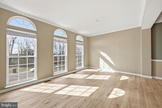 19188 Sweig Terrace in Leesburg, VA - Building Photo - Building Photo