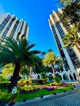 300 Wai Nani Way in Honolulu, HI - Building Photo - Building Photo