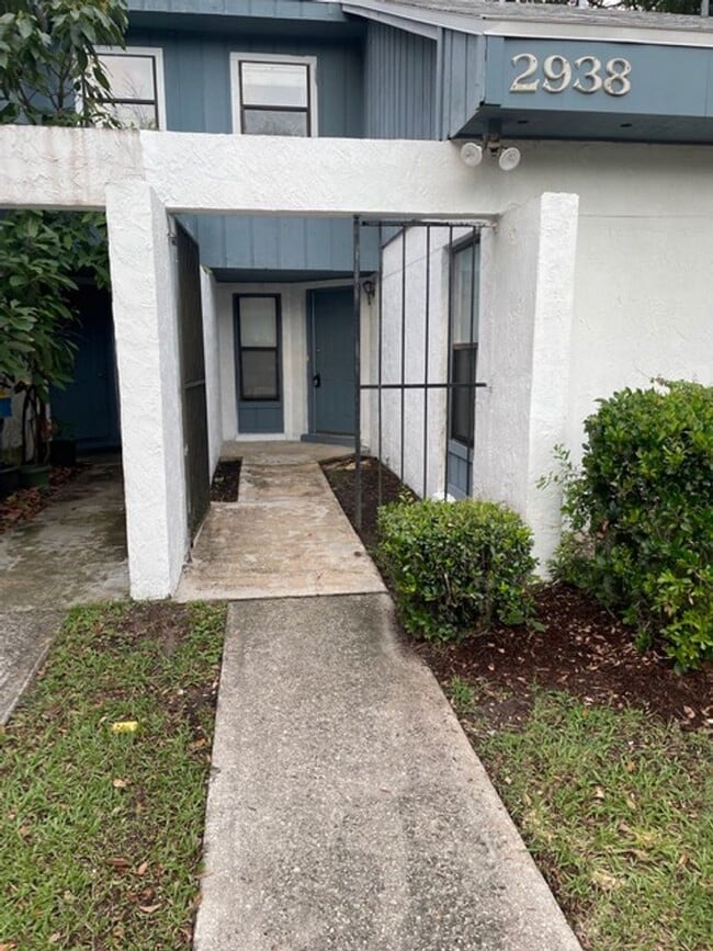 property at 2938 Songbird Dr