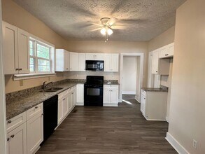 601 Askew Ave in Hogansville, GA - Building Photo - Building Photo