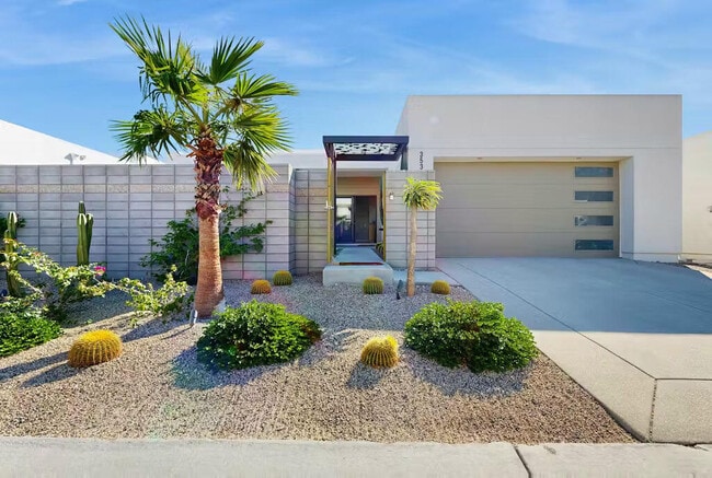 3534 Ambassador Dr in Palm Springs, CA - Building Photo - Building Photo