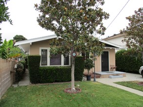 835 S Claudina St in Anaheim, CA - Building Photo - Building Photo