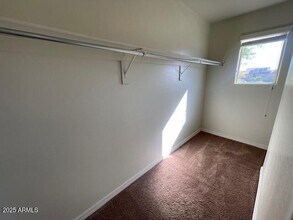 7090 S 252nd Dr in Buckeye, AZ - Foto de edificio - Building Photo
