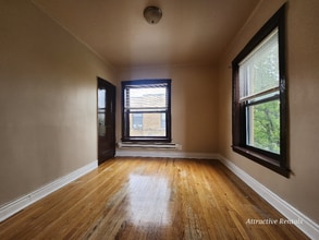 5716 W Race Ave in Chicago, IL - Building Photo - Building Photo