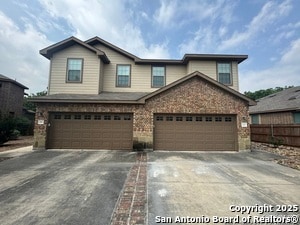 602 Creekside Cir in New Braunfels, TX - Building Photo - Building Photo