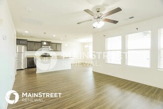 940 Hawthorn Ln, Unit #21 in Odenville, AL - Foto de edificio - Building Photo