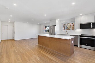 618 19th St S in Arlington, VA - Building Photo - Building Photo