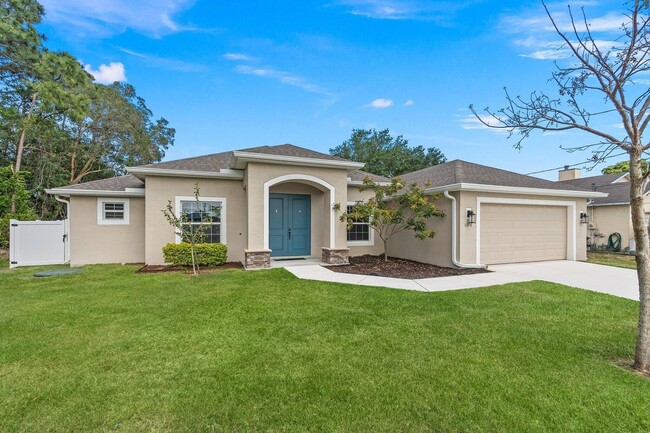 1373 SE Proctor Ln in Port St. Lucie, FL - Foto de edificio - Building Photo