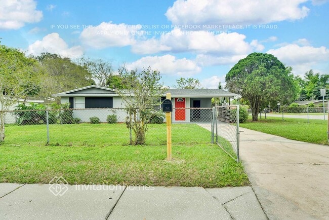 201 Spring Lake Cir in Ocoee, FL - Building Photo - Building Photo