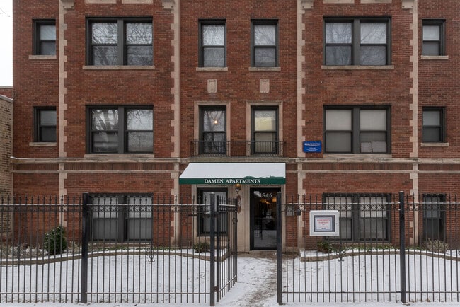 4552 N Damen Ave, Unit A02C