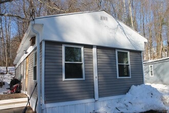 192 Manchester St in Concord, NH - Building Photo - Building Photo