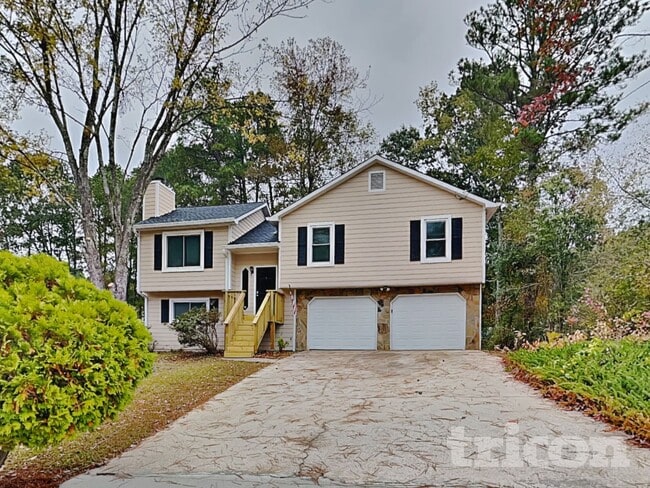 2632 Winding Creek Dr in Lithia Springs, GA - Building Photo - Building Photo