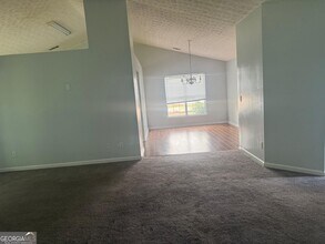 2361 Cove Lake Way in Lithonia, GA - Building Photo - Building Photo