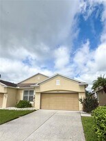 30533 Lettingwell Cir in Zephyrhills, FL - Building Photo