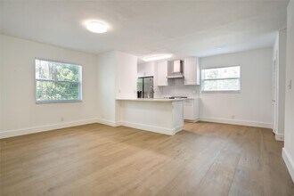 530 S Federal Hwy in Fort Lauderdale, FL - Building Photo - Building Photo