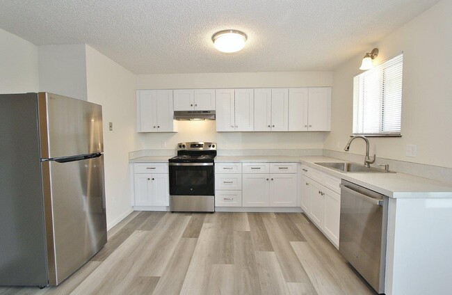 property at 1808 Sunset Ave