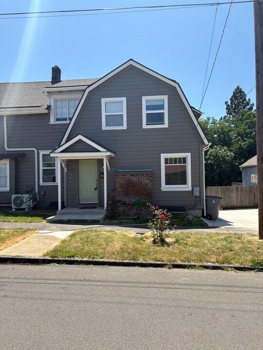203-Ford-538 SE Ford St in McMinnville, OR - Building Photo