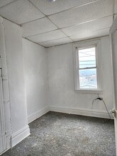 404 E Market St in Blairsville, PA - Foto de edificio - Building Photo