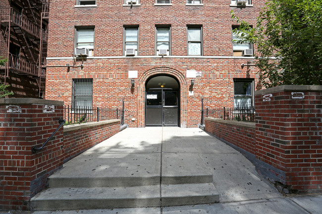 34 Hillside Ave in New York, NY - Foto de edificio - Building Photo