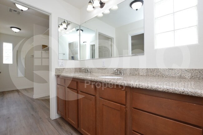 3225 E Earll Dr in Phoenix, AZ - Building Photo - Building Photo