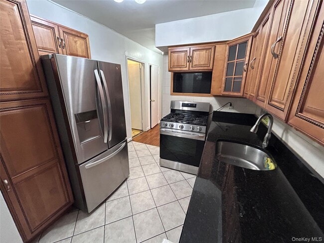 property at 1116 E 102nd St