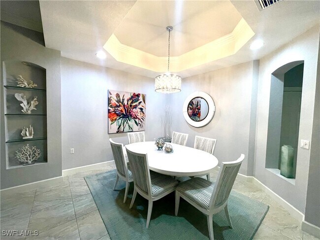 9024 Whimbrel Watch Ln