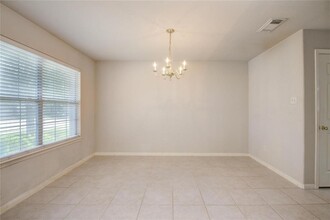 9730 Fieldbloom Ln in Sugar Land, TX - Building Photo - Building Photo