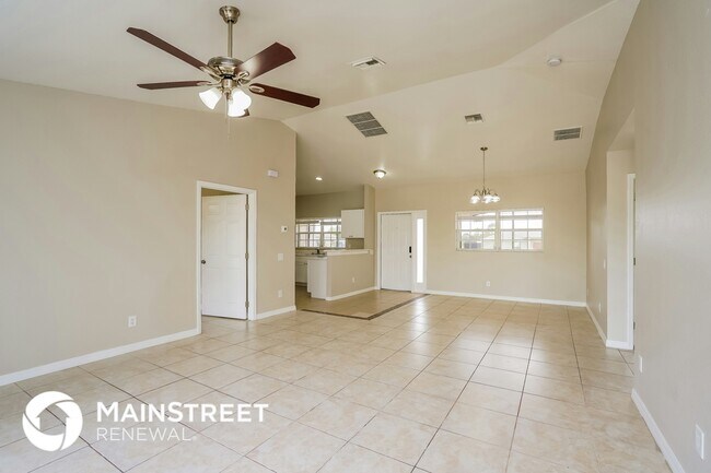 149 Partridge St in Lehigh Acres, FL - Building Photo - Building Photo