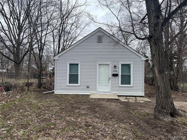 property at 438 Kenilworth Ave