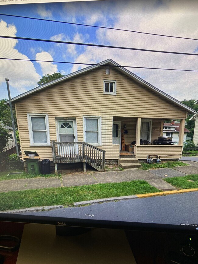 845 Charles Ave Rentals in WV