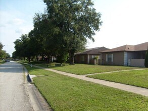 1119 Sophie Blvd in Orlando, FL - Building Photo - Building Photo