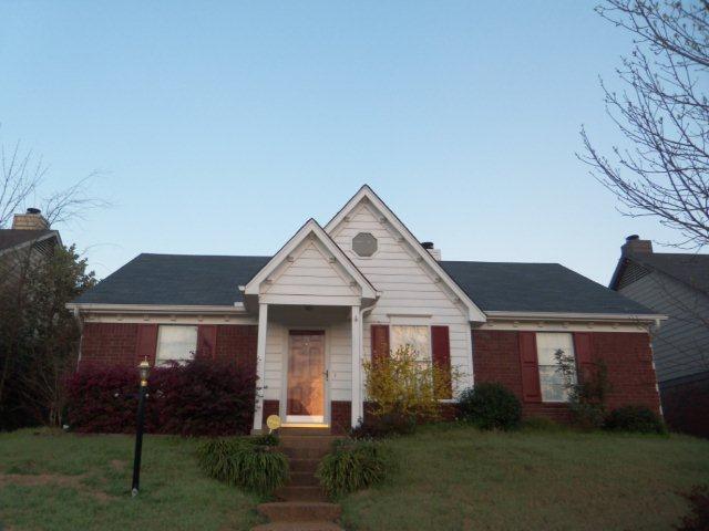 1663 Dexter Ln