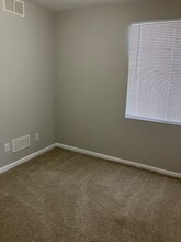 152 Bertram Dr in Yorkville, IL - Building Photo - Building Photo