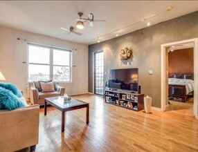44 Sherman Ave in Jersey City, NJ - Building Photo - Building Photo
