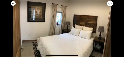 2255 Pony Run, Unit B in North Pole, AK - Building Photo - Building Photo