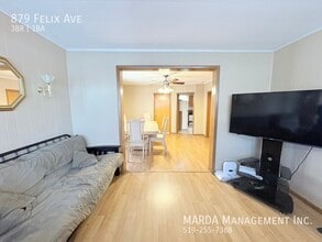 879 Felix Ave in Windsor, ON - Building Photo - Building Photo