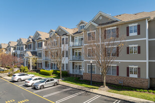 Nobility Crest Apartments