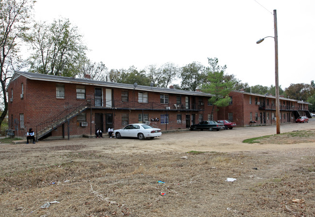 480-484 Tillman St in Memphis, TN - Foto de edificio - Building Photo