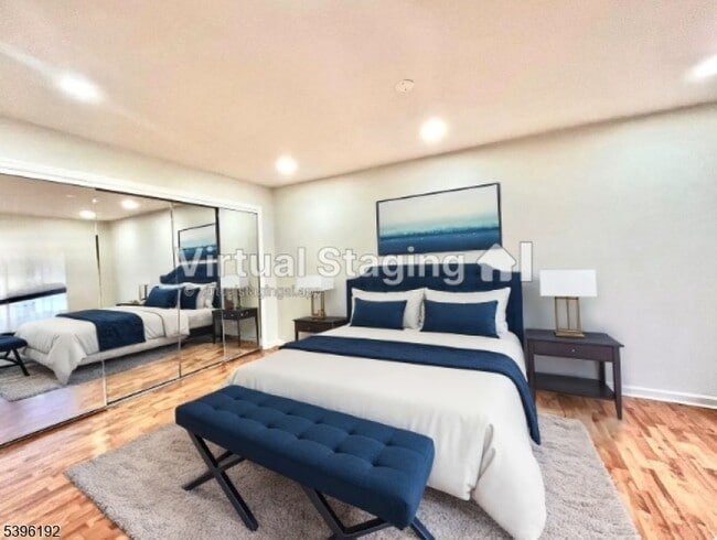 118 Bluebird Dr in Hillsborough Township, NJ - Building Photo - Building Photo