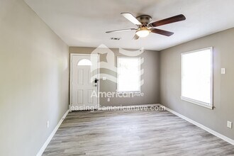 1211 Laura Ave in Warner Robins, GA - Building Photo - Building Photo