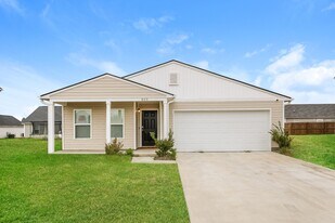 869 Nursery Rdg Dr in Florence, SC - Building Photo