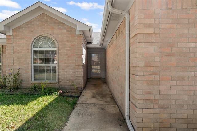 5000 Ivycrest Trail in Arlington, TX - Building Photo - Building Photo