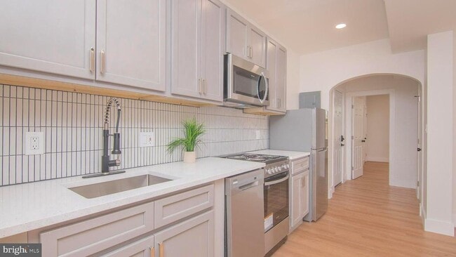 property at 1629 West Virginia Ave NE