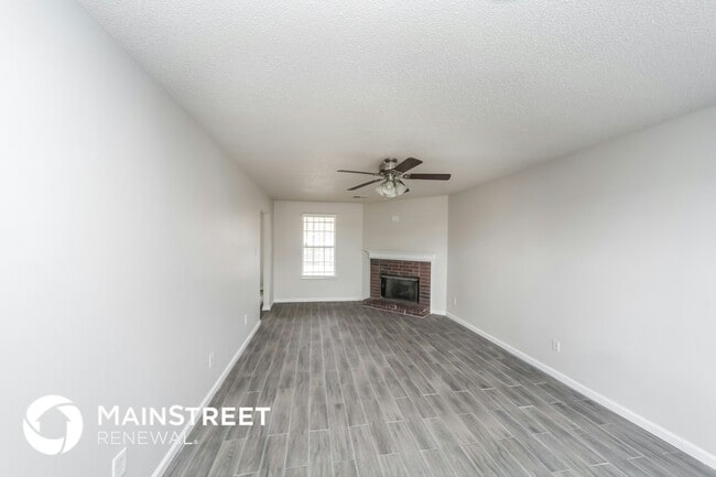 4560 Cedar Ridge Cove in Memphis, TN - Building Photo - Building Photo