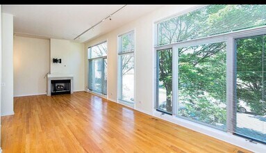 441 W Blackhawk St in Chicago, IL - Building Photo - Building Photo