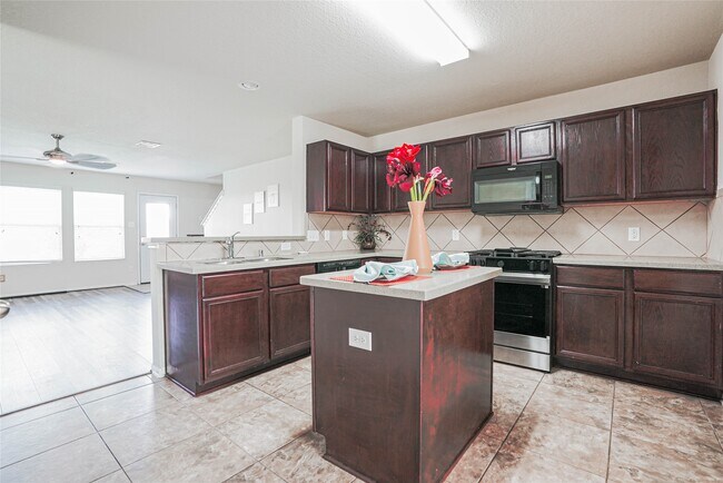 3050 Thicket Path Way in Katy, TX - Building Photo - Building Photo
