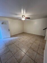 725 L St in Bakersfield, CA - Building Photo - Building Photo