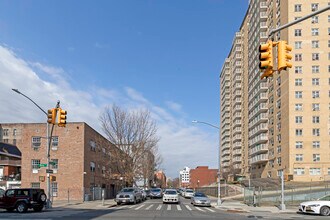 Lind-Ric Apartments in Bronx, NY - Building Photo - Building Photo