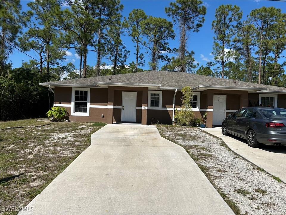 505 East 12th Street in Lehigh Acres, FL - Building Photo