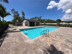 5826 Jasper Dr in Naples, FL - Building Photo - Building Photo